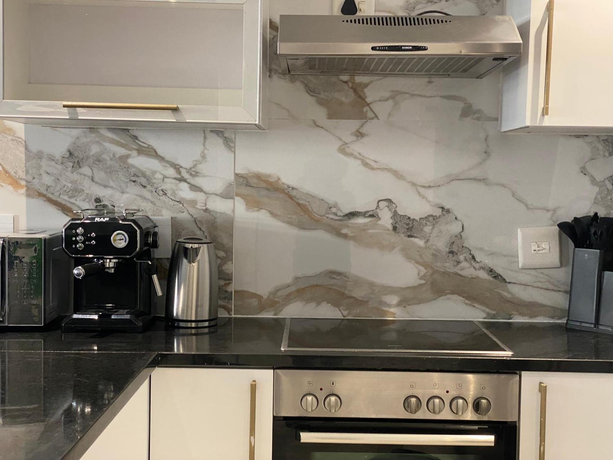 Luxe Living- Flatrock Apartment Cape Town