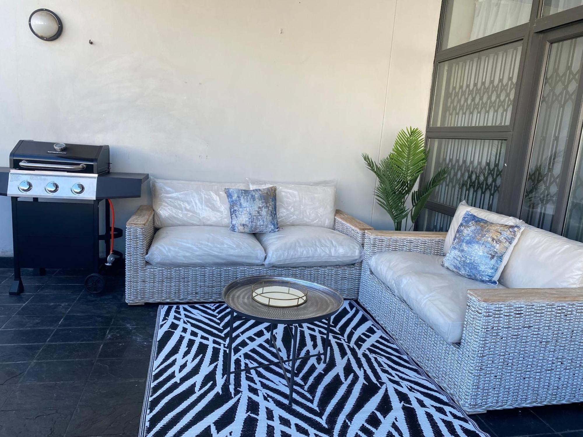 Luxe Living- Flatrock Cape Town